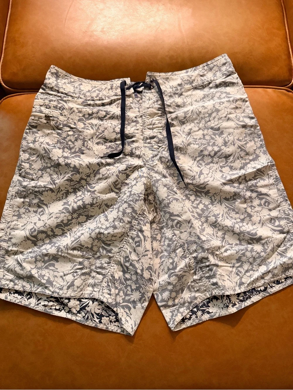 Patagonia Men's Floral Print Swim Trunks - White & Navy